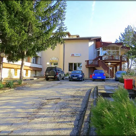 Otel туристически дом кайлъка *